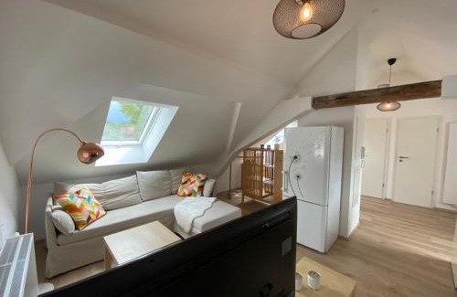 Dachau District Apartment | Helle 2 Zi. Wohnung nähe Flughafen München