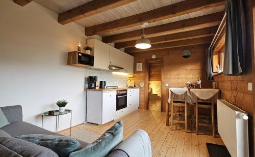 Rudow Apartment | Helle und idyllische 2 Zimmer Wohnung am Rande von Berlin