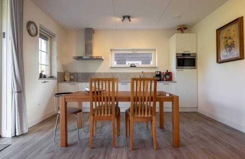 Ossenisse House | Hello Zeeland - Vakantiewoning Knuitershoek 104