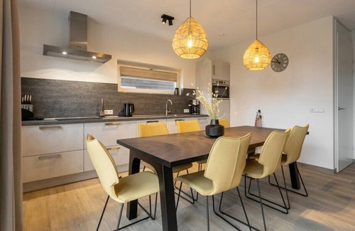 Ossenisse House | Hello Zeeland - Vakantiewoning Knuitershoek 88