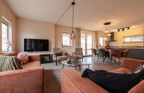 Ossenisse House | Hello Zeeland - vakantiewoning Knuitershoek 66