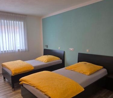 Gempfing Bed & Breakfast | Helmers Gästehaus