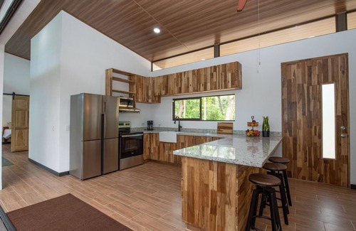 Portalon House | Henaway House/Partial Sea View/Nature/Peace/Nearby Waterfalls