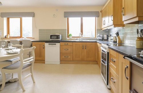 Pennant Melangell House | HENDRE, family friendly, character holiday cottage in Penybontfawr