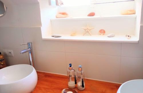 Aubigne House | Hennessy Hunting Estate