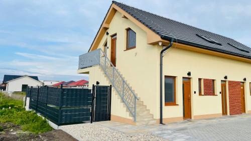 Nesvady Apartment | HENRY APARTMENT - Nesvady - Slovakia