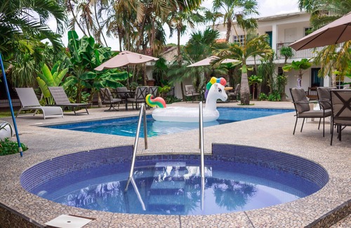 Centro House | Henry Inn Hotel