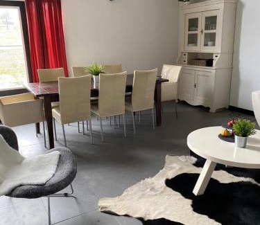 Leimuiden Bed & Breakfast | Herberg Boerderij de Straat-Hof