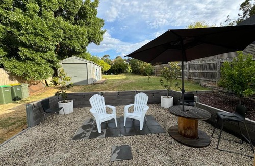 Golden Point House | Heritage Charm, Modern Comfort