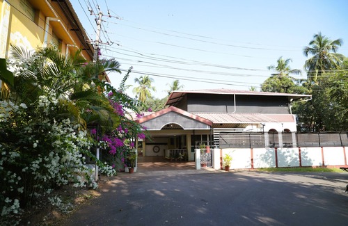 Lalbagh Villa | Heritage Garden Villa