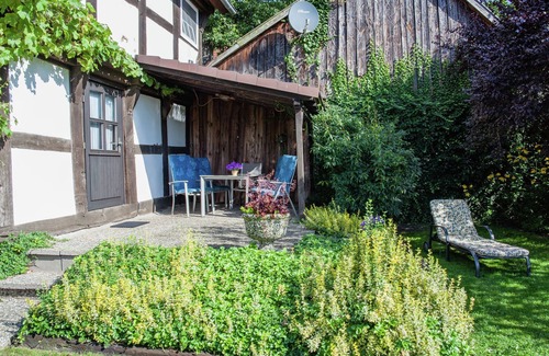 Nordburg House | Heritage Holiday Home In Wienhausen near River