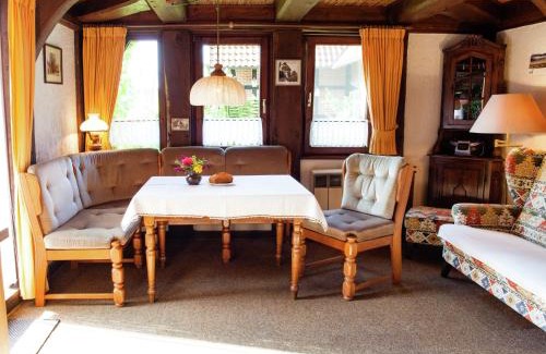 Nordburg House | Heritage Holiday Home In Wienhausen near River