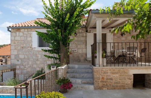 Sutivan Villa | Heritage house Dvor