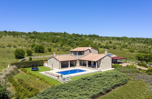 Krnica Villa | Heritage Villa Lilly