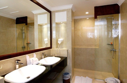 Banda Aceh Hotel | Hermes Palace Hotel Banda Aceh