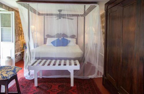 Pond Hill Hotel | Hermitage Nevis