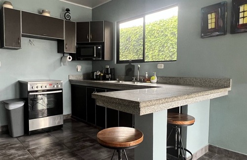 Guapiles House | Hermosa casa, alojamiento entero