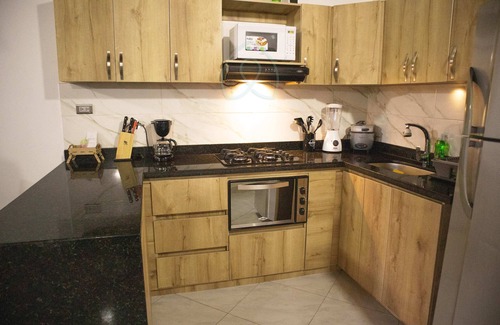 Guayabal House | Hermosa y Lujosa Casa Familiar 401