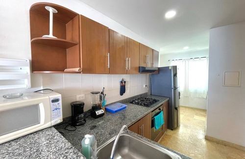 El Laguito Apartment | Hermoso Apartamento con Balcón y Vista al mar