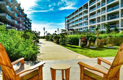Zona Norte Apartment | Hermoso y con acceso directo a la playa!