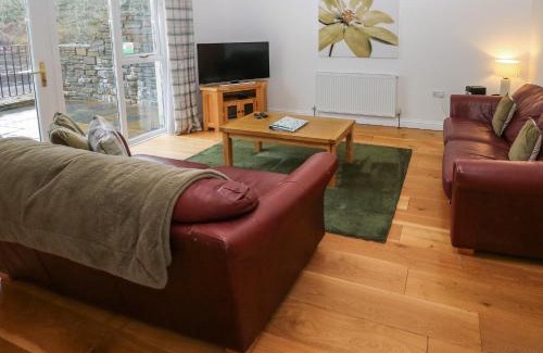 Milford Haven House | Heron