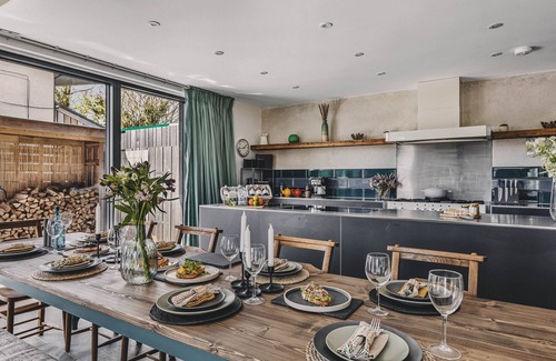 Honiton Ski Chalet | Heron House - Luxury Grand Designs Eco-Home
