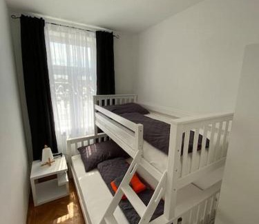 Vienna Apartment | Herrenhaus Höniger Flughafen 11Min/Wienmitte 12Min