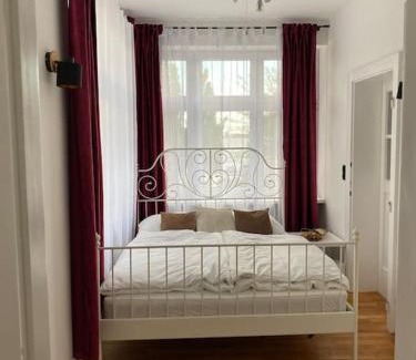 Vienna Apartment | Herrenhaus Höniger Flughafen 11Min/Wienmitte 12Min
