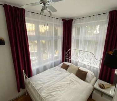 Vienna Apartment | Herrenhaus Höniger Flughafen 11Min/Wienmitte 12Min