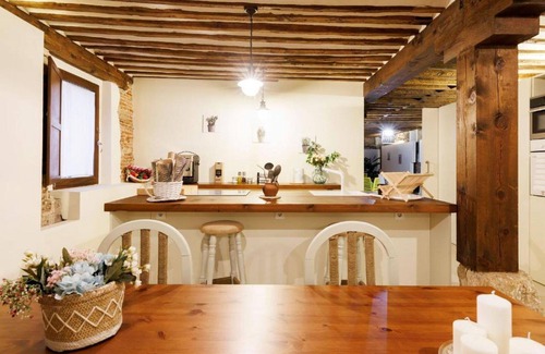 Alcala de Henares Apartment | Herreros Deluxe House (3 bedrooms)