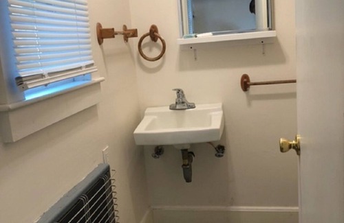 Buzzards Bay Hotel | Herring Run Motel and Cabins