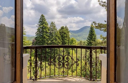 Lanzo d'Intelvi Villa | Herrliche Historische Villa