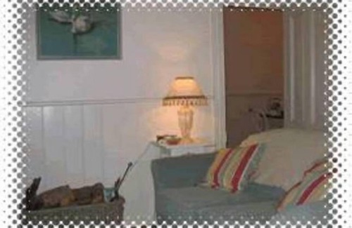Maldon Cottage | Herrmann's Cottage - Maldon -1860s miner's cottage.