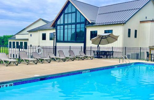 Ronks Hotel | Hershey Farm Resort