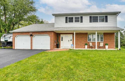 Grantville House | Hersheypark 6 Mi Away Family Getaway with Fire Pit