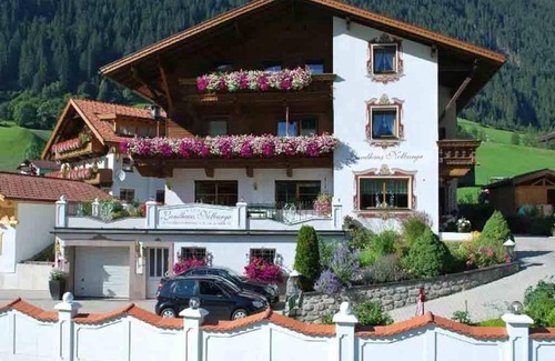 Gries im Sellrain Bed & Breakfast | "Herzblatt" -Fewo, shower, toilet, comfort - Landhaus Notburga