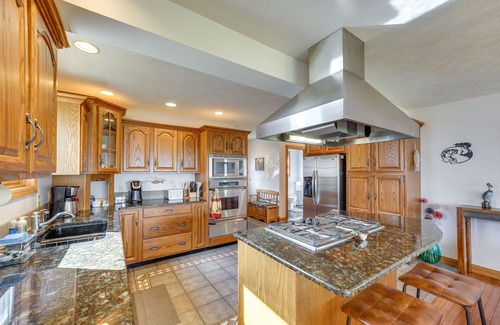 Newaygo House | Hess Lake Retreat
