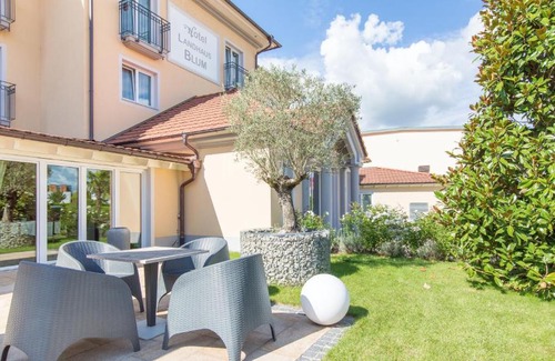 Umkirch Hotel | Heuboden Hotel Landhaus Blum