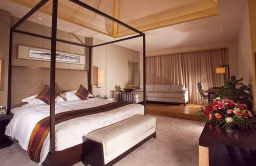 Heyuan Hotel | Heyuan Mels Welton Evergreen Lake Hotel