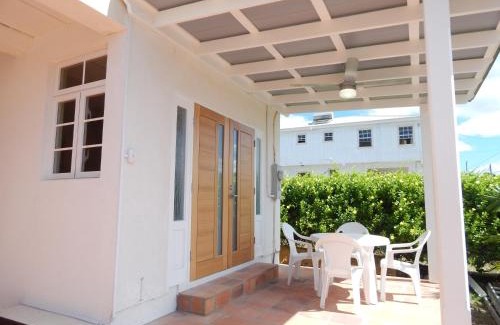 Douglas Apartment | Heywoods Villa