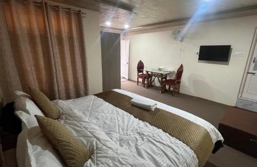 Srinagar House | Hezzah Cottage