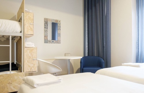 Vila Nova de Famalicao House | Hi Go Hostel & Suites