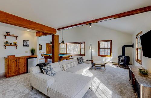 Jay House | Hibernation Station