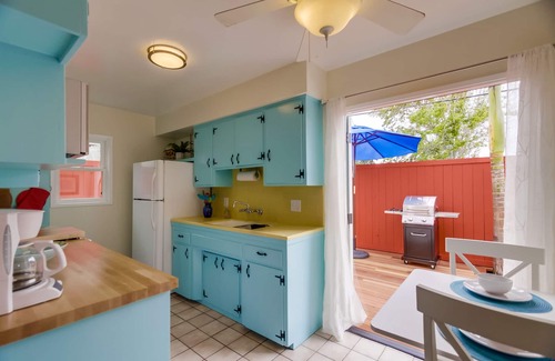 Ocean Beach Cottage | HIDDEN GEM 2-1/2 BLOCKS TO THE BEACH