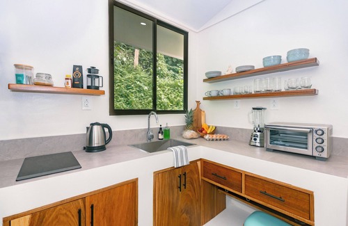 Playa Conchal House | Hidden Gem Near Playa Conchal – Cozy Bungalow at Mística Natural