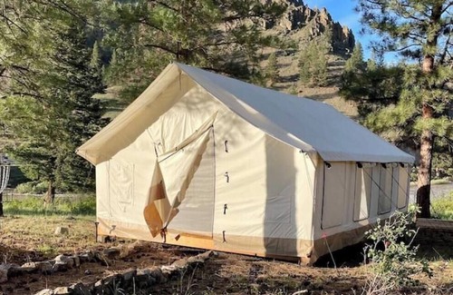 Shoup RV Rental | Hidden Gem Overlooking the Scenic Salmon River