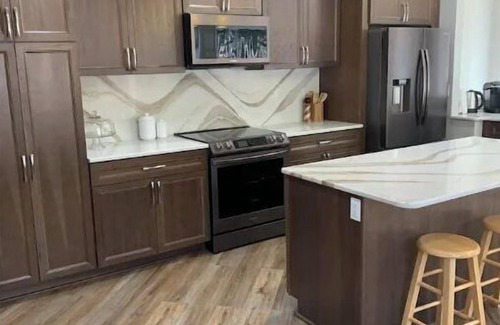 Carsonville House | Hidden Hemlock Retreat Sauna, Spa Tub, Fireplace, Trails, 500M Wi-fi