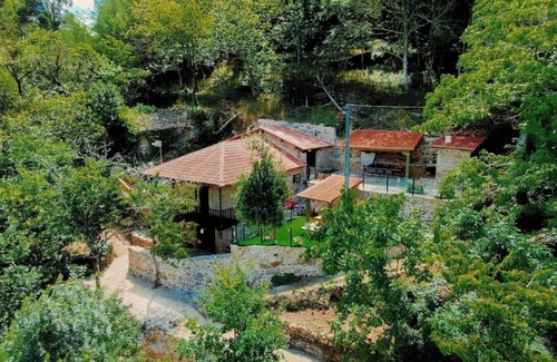 Chantada Cottage | Hidden House A Veiga