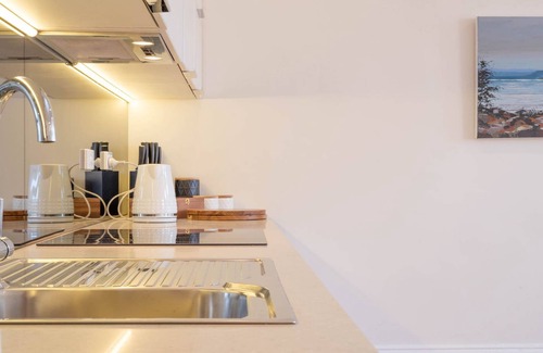 Launceston CBD Apartment | Hidden inner city apartment in Launceston