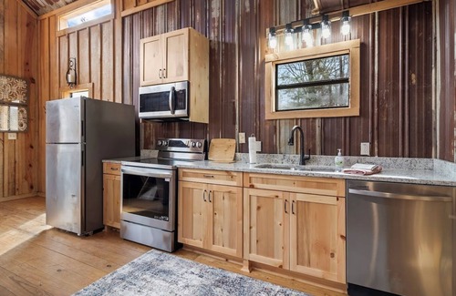 Abbeville Cabin | Hidden Oaks Majestic Cabin #3